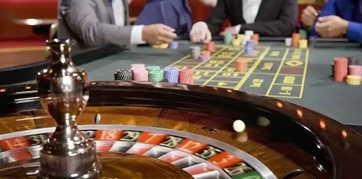 sempurna slot platform interface showing sports betting, live tables, and slot games